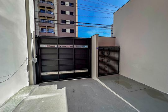 Garagem de apartamento à venda com 3 quartos, 130m² em Vila Valparaíso, Santo André