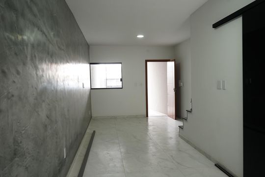 Casa à venda com 3 quartos, 105m² em Chácara Santo Antônio (zona Leste), São Paulo