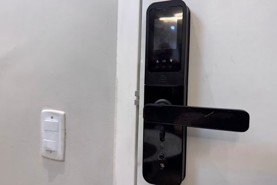 Sala - Detalhe de apartamento à venda com 2 quartos, 66m² em Recreio dos Bandeirantes, Rio de Janeiro