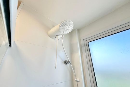 Banheiro de kitnet/studio à venda com 1 quarto, 24m² em Jardim São Paulo, São Paulo