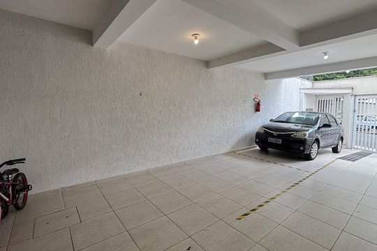 Garagem de apartamento à venda com 2 quartos, 47m² em Parque Erasmo Assunção, Santo André