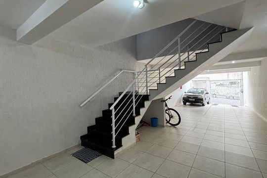 Garagem de apartamento à venda com 2 quartos, 47m² em Parque Erasmo Assunção, Santo André