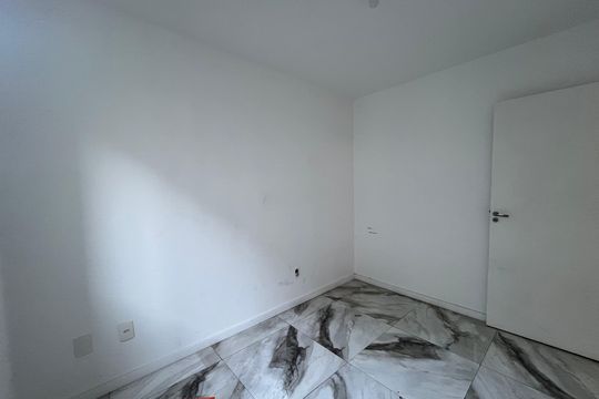 Apartamento à venda com 2 quartos, 40m² em Água Santa, Rio de Janeiro