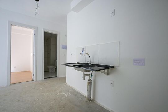 Cozinha de apartamento à venda com 2 quartos, 38m² em Vila Andrade, São Paulo
