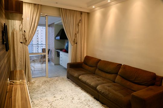 Sala  de apartamento para alugar com 3 quartos, 115m² em Santo Amaro, São Paulo