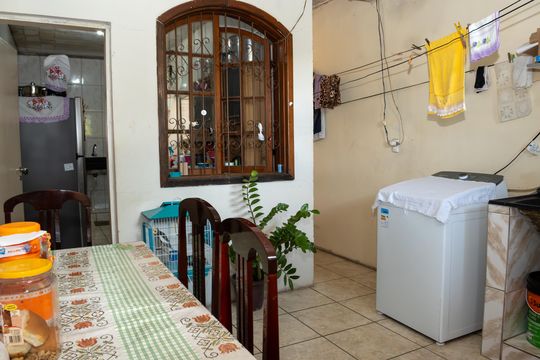 Casa à venda com 6 quartos, 300m² em Tropical, Contagem