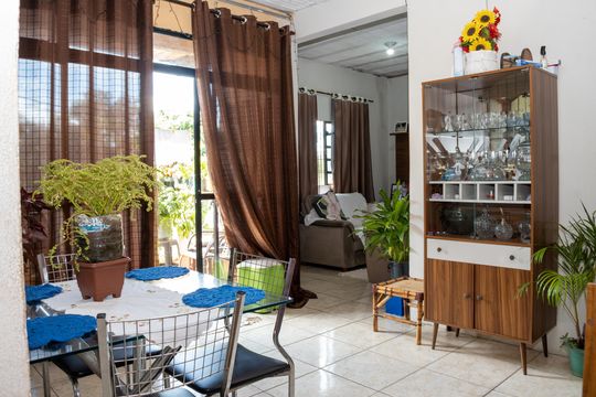 Casa à venda com 6 quartos, 300m² em Tropical, Contagem