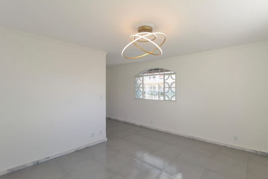 Sala de Estar (Superior) de casa à venda com 4 quartos, 480m² em Santa Branca, Belo Horizonte