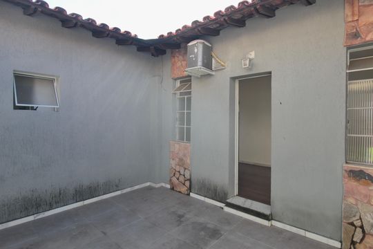 Área de Serviço de casa à venda com 4 quartos, 480m² em Santa Branca, Belo Horizonte