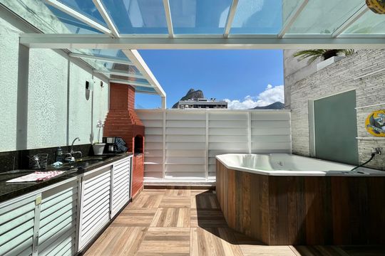 COBERTURA  de apartamento à venda com 2 quartos, 100m² em Leblon, Rio de Janeiro