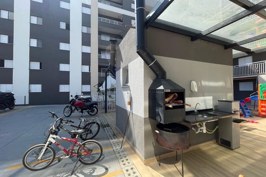 Área comum - Churrasqueira de apartamento para alugar com 2 quartos, 58m² em Jardim Belizário, Cotia