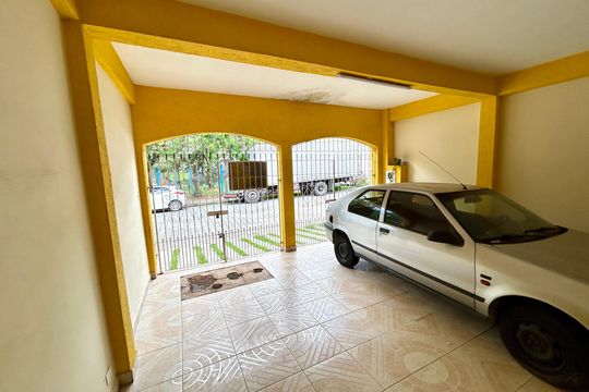 Garagem de casa à venda com 2 quartos, 156m² em Jardim Toscana, Guarulhos