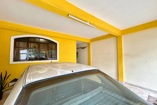 Garagem de casa à venda com 2 quartos, 156m² em Jardim Toscana, Guarulhos