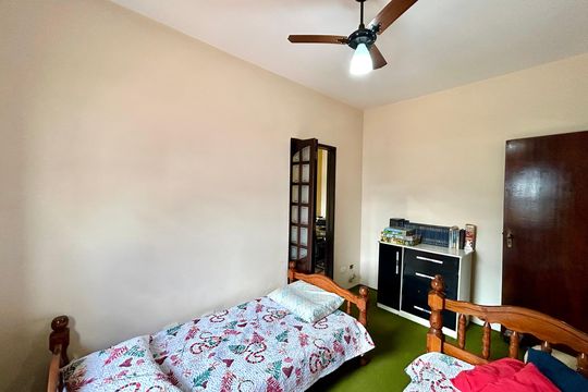 Quarto 1 de casa à venda com 2 quartos, 156m² em Jardim Toscana, Guarulhos