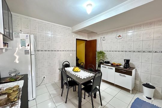 Cozinha de casa à venda com 2 quartos, 156m² em Jardim Toscana, Guarulhos