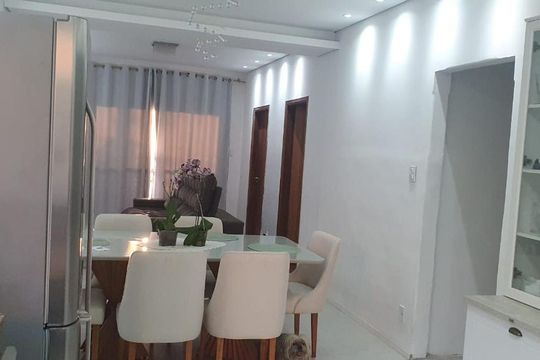 Casa à venda com 2 quartos, 170m² em Vila Joana, Jundiaí