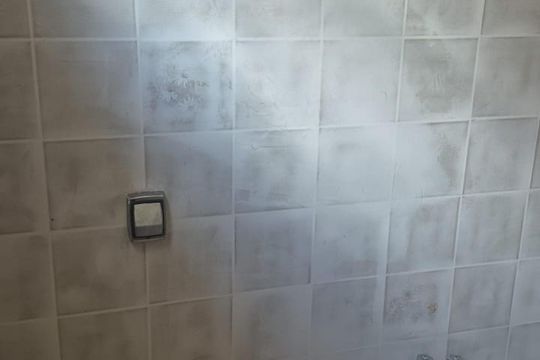 Banheiro de casa à venda com 2 quartos, 170m² em Vila Joana, Jundiaí