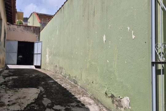 Garagem de casa à venda com 2 quartos, 170m² em Vila Joana, Jundiaí