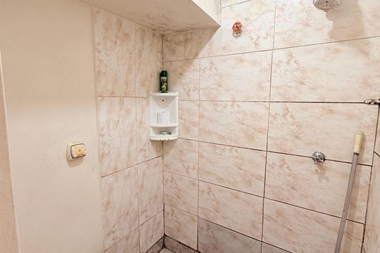 Banheiro - Casa 2 de casa à venda com 3 quartos, 212m² em Jardim Novo Horizonte, Jundiaí