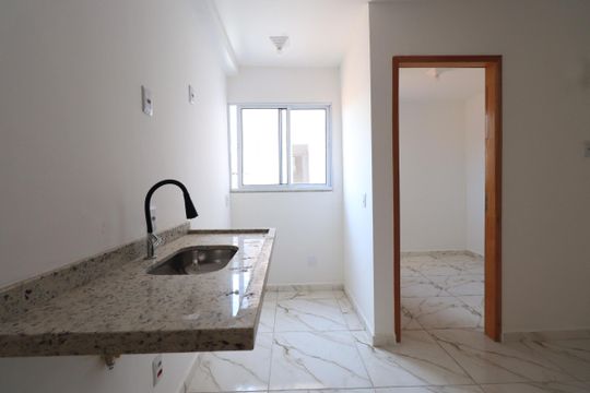 Cozinha e Área de Serviço de apartamento para alugar com 2 quartos, 28m² em Vila Carrão, São Paulo