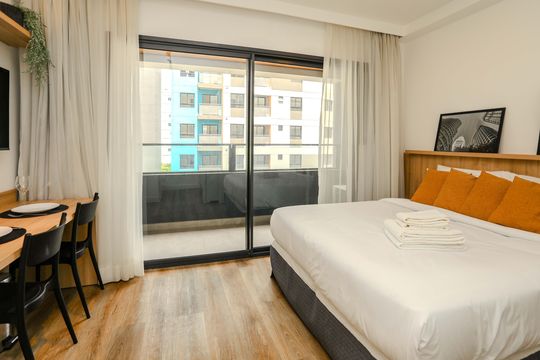 Sala / Quarto de apartamento à venda com 1 quarto, 24m² em Sumarezinho, São Paulo