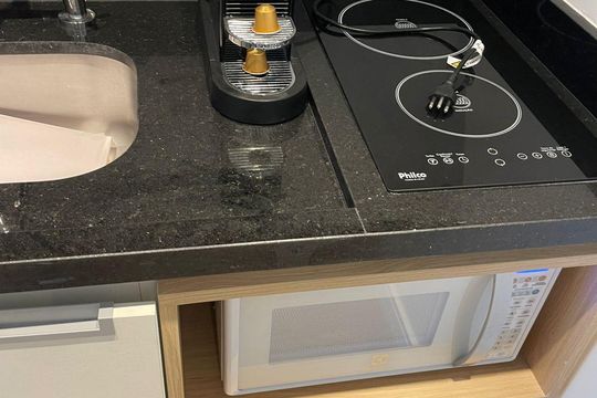 Cozinha de apartamento à venda com 1 quarto, 24m² em Sumarezinho, São Paulo
