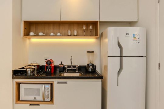 Cozinha de apartamento à venda com 1 quarto, 22m² em Sumarezinho, São Paulo