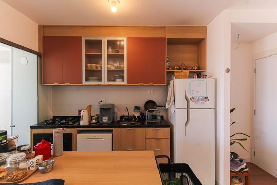 Cozinha de apartamento para alugar com 2 quartos, 64m² em Quarta Parada, São Paulo