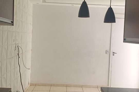 Sala de apartamento para alugar com 2 quartos, 49m² em Metalúrgicos, Osasco