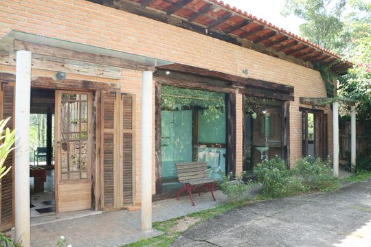 Casa de Condomínio para alugar com 3 quartos, 300m² em Vila Real Moinho Velho, Embu das Artes
