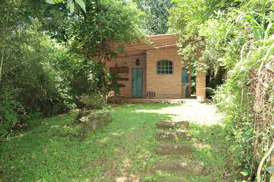 Casa de Condomínio para alugar com 3 quartos, 300m² em Vila Real Moinho Velho, Embu das Artes