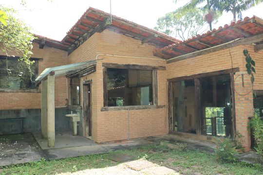 Casa de Condomínio para alugar com 3 quartos, 300m² em Vila Real Moinho Velho, Embu das Artes