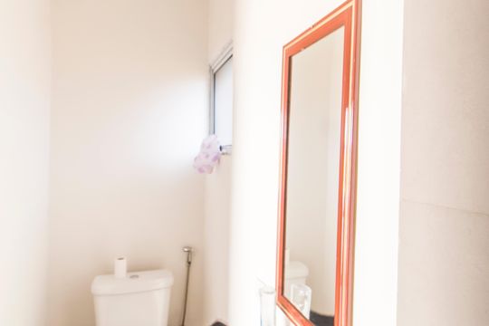 Banheiro da Suíte de casa de condomínio para alugar com 5 quartos, 450m² em Residencial Tres (alphaville), Santana de Parnaíba