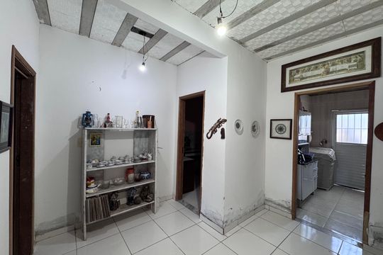 Sala de casa de condomínio para alugar com 2 quartos, 77m² em Vargem Grande, Rio de Janeiro