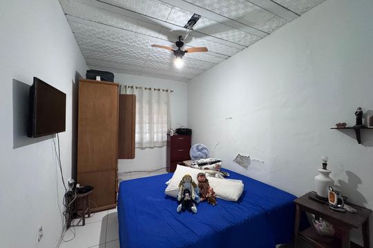 Suíte de casa de condomínio para alugar com 2 quartos, 77m² em Vargem Grande, Rio de Janeiro