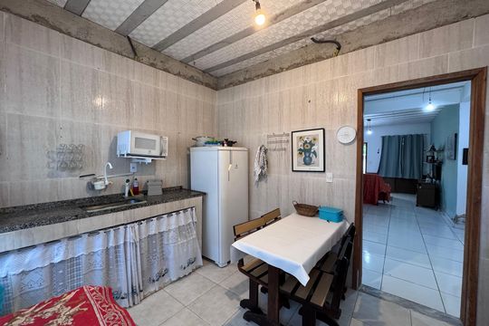 Cozinha  de casa de condomínio para alugar com 2 quartos, 77m² em Vargem Grande, Rio de Janeiro
