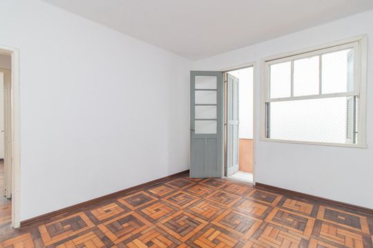 Sala de apartamento à venda com 2 quartos, 67m² em Partenon, Porto Alegre
