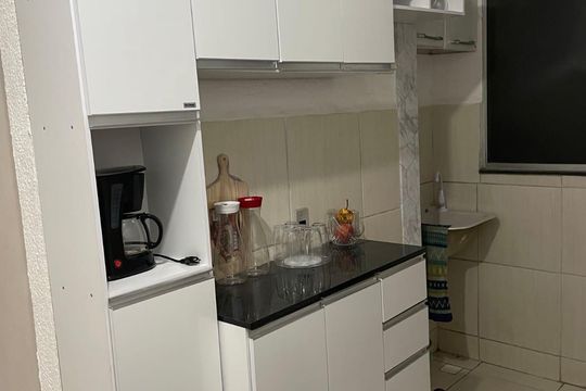 Cozinha de apartamento para alugar com 2 quartos, 49m² em Santa Cruz, Rio de Janeiro