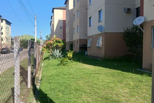 Apartamento para alugar com 2 quartos, 49m² em Santa Cruz, Rio de Janeiro