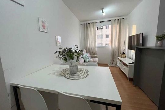 Apartamento à venda com 2 quartos, 43m² em Vila São Bernardo, Campinas