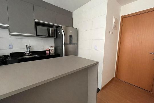 Cozinha de apartamento à venda com 2 quartos, 43m² em Vila São Bernardo, Campinas