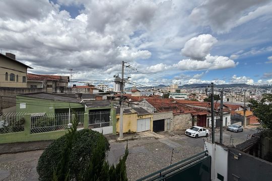 Apartamento à venda com 3 quartos, 100m² em Alto Caiçaras, Belo Horizonte