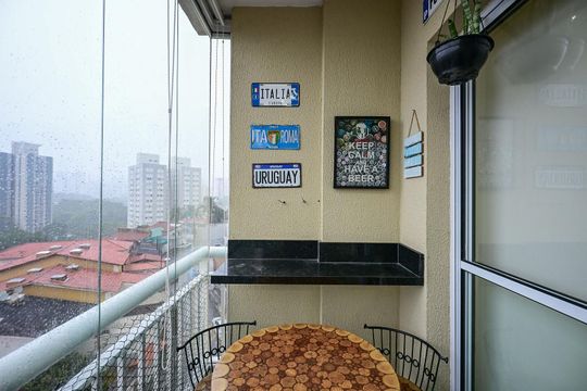 Varanda de apartamento à venda com 2 quartos, 63m² em Jardim Caner, Taboão da Serra