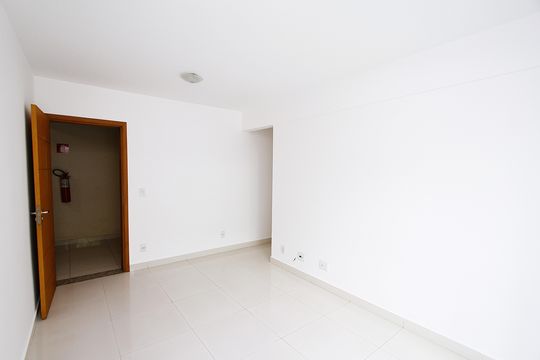 Sala de apartamento à venda com 2 quartos, 65m² em Buritis, Belo Horizonte