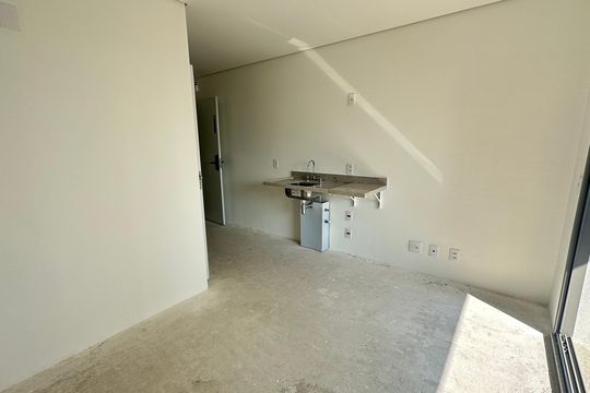 Kitnet/Studio à venda com 1 quarto, 26m² em Santo Amaro, São Paulo