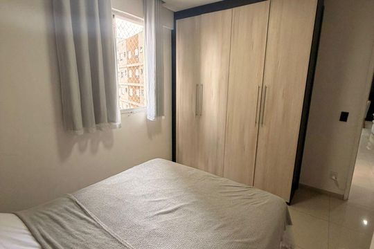 Apartamento à venda com 2 quartos, 47m² em Padroeira, Osasco