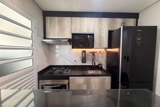 Apartamento à venda com 2 quartos, 47m² em Padroeira, Osasco