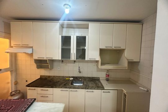 Cozinha de apartamento para alugar com 1 quarto, 65m² em Jardim do Salso, Porto Alegre