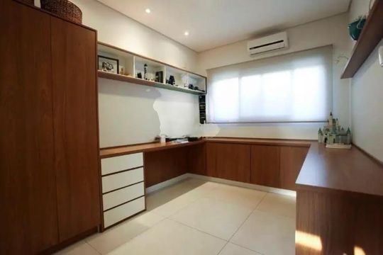 Foto 15 de casa à venda com 3 quartos, 291m² em Vila dos Plátanos, Campinas