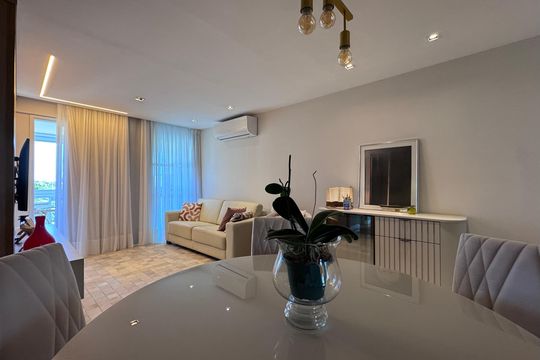 Sala de apartamento à venda com 3 quartos, 89m² em Barra da Tijuca, Rio de Janeiro
